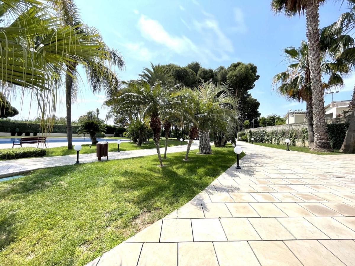 Luxurycambrils Resort&Spa Cambrils Exterior foto
