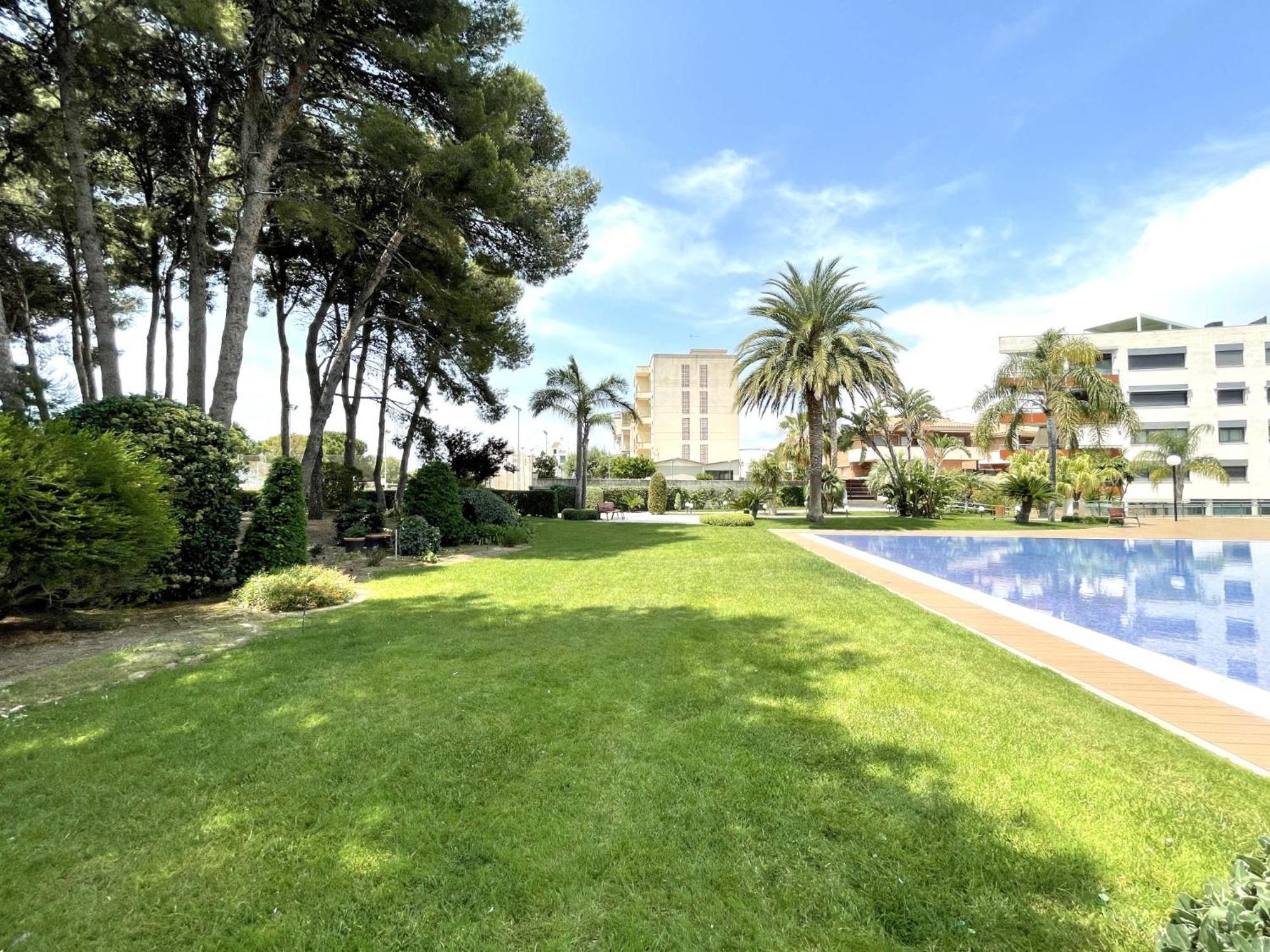 Luxurycambrils Resort&Spa Cambrils Exterior foto